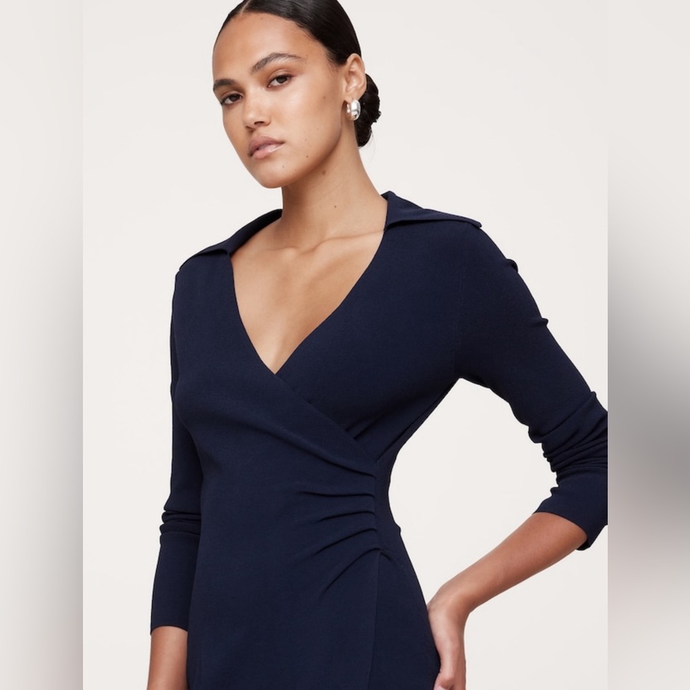 NWT Banana Republic Navy Polo Wrap Sweater Dress Size Medium.